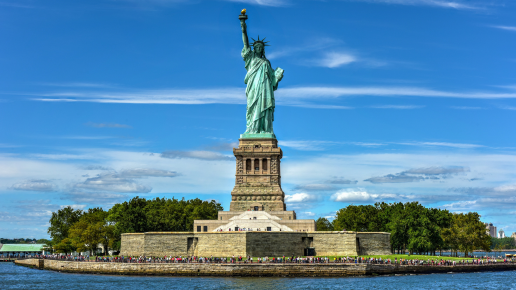 Soho, Liberty Island, Wall Street & Brooklyn Bridge 